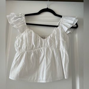 A&F flutter sleeve top. Size XS.